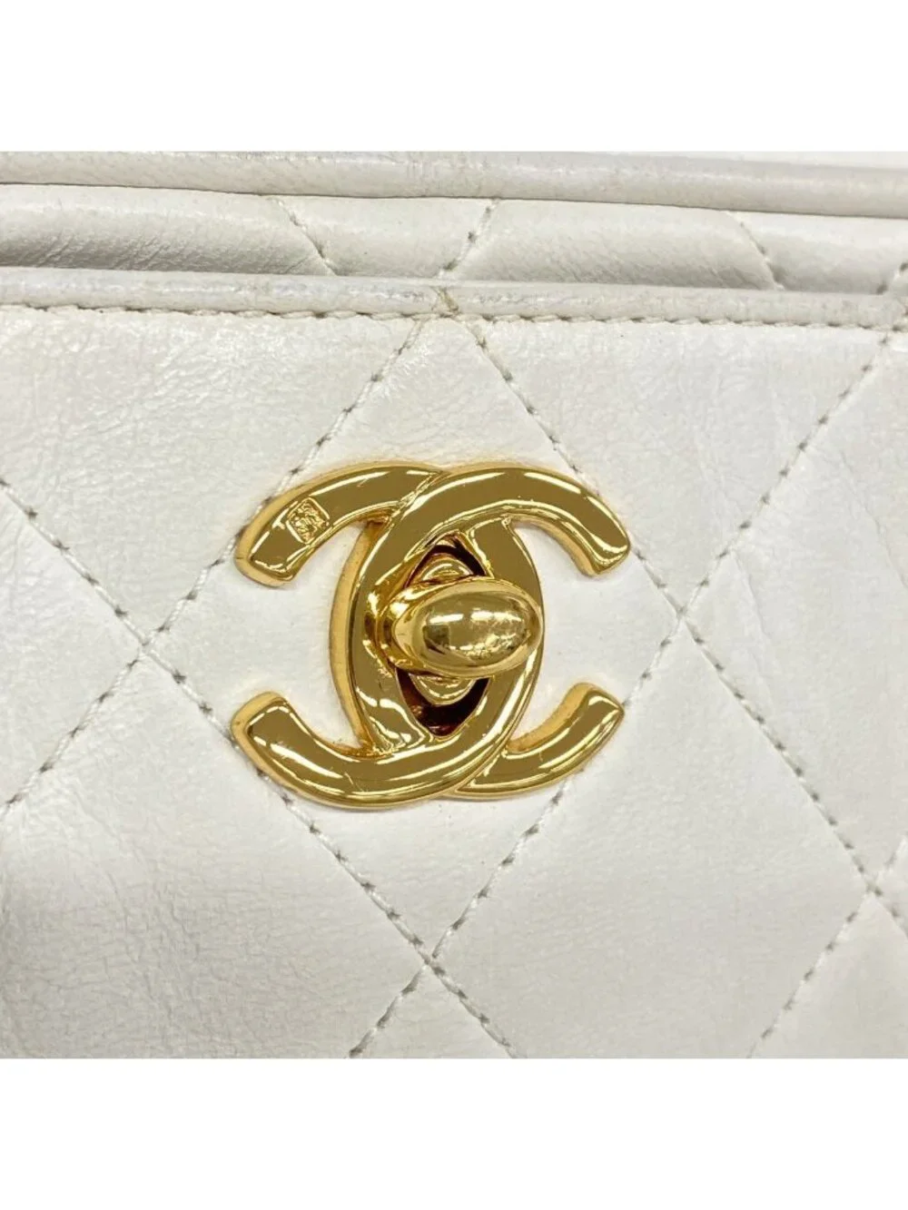 Chanel Shoulder Bag Quilted Lambskin White Gold